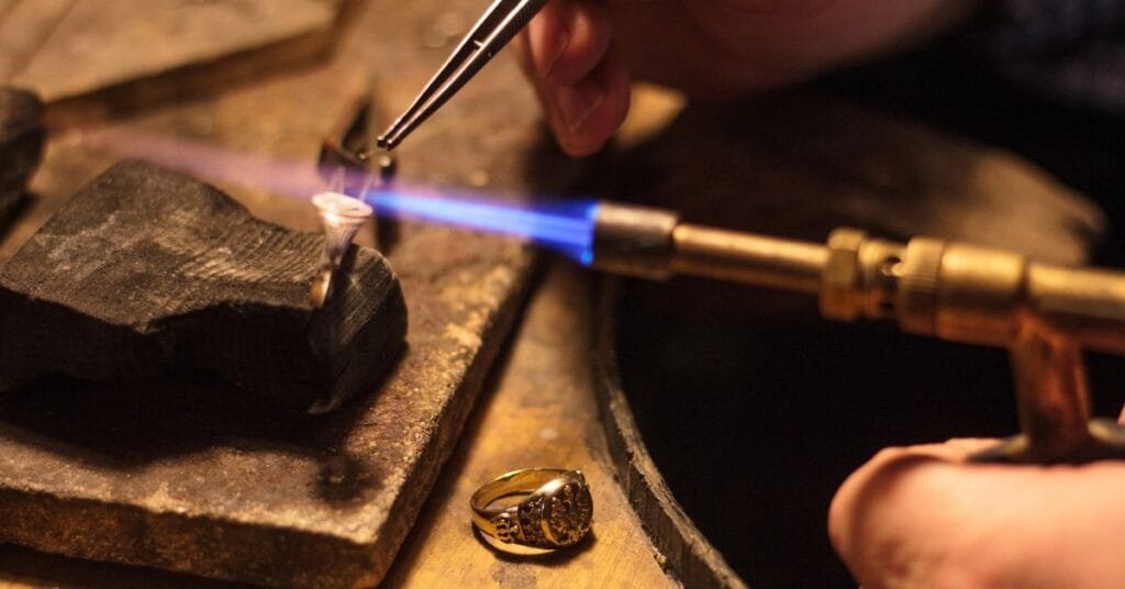 custom design jewelry manufacturer process