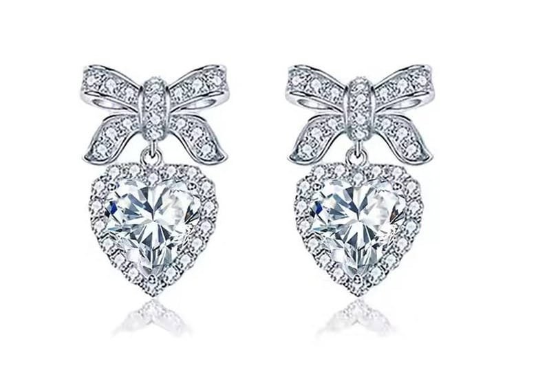 Heart silver earrings
