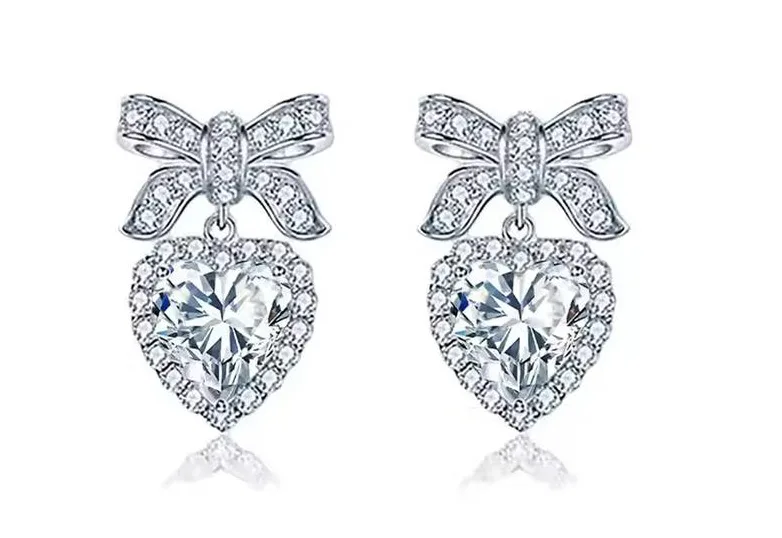 Heart silver earrings