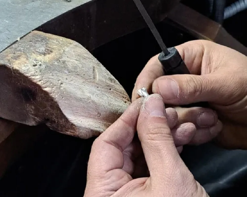 Gem Setting